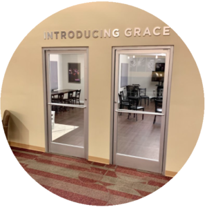intro grace pic circle